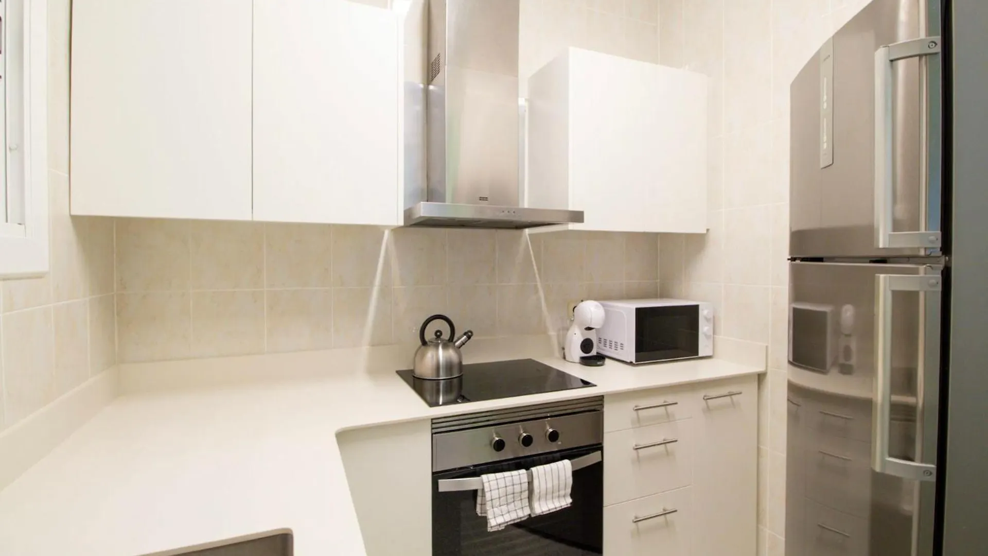 Marina Sagrada Familia Apartment Barcelona 0*,