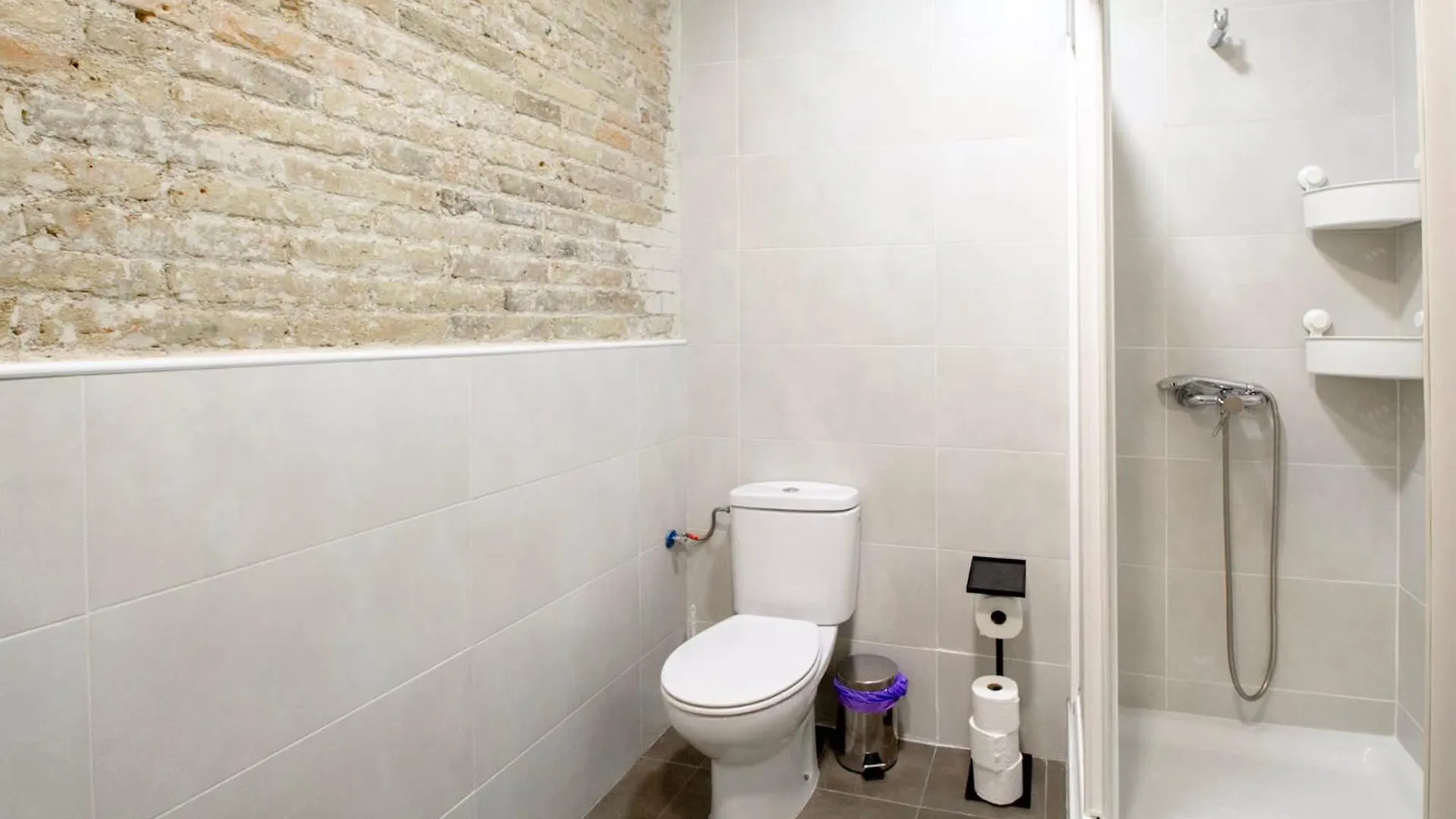 Marina Sagrada Familia Apartment Barcelona