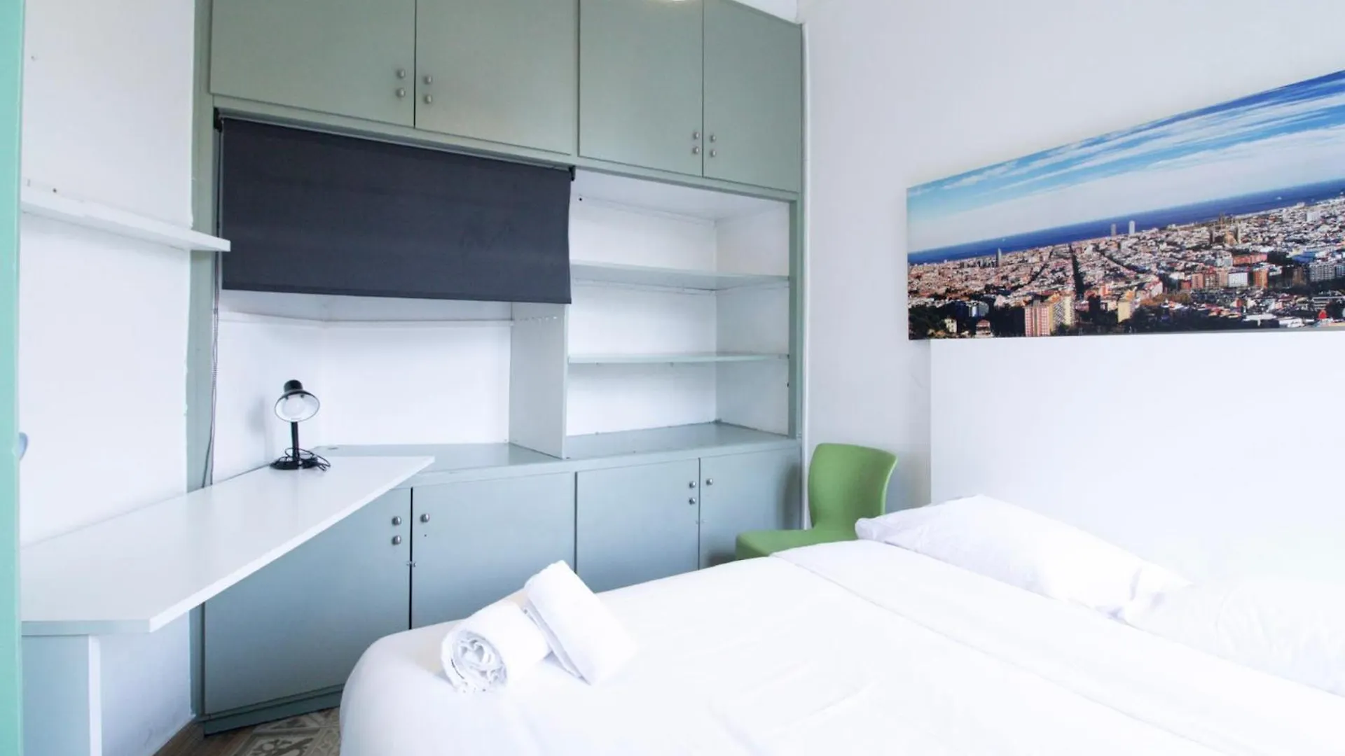 Marina Sagrada Familia Apartment Barcelona 0*,