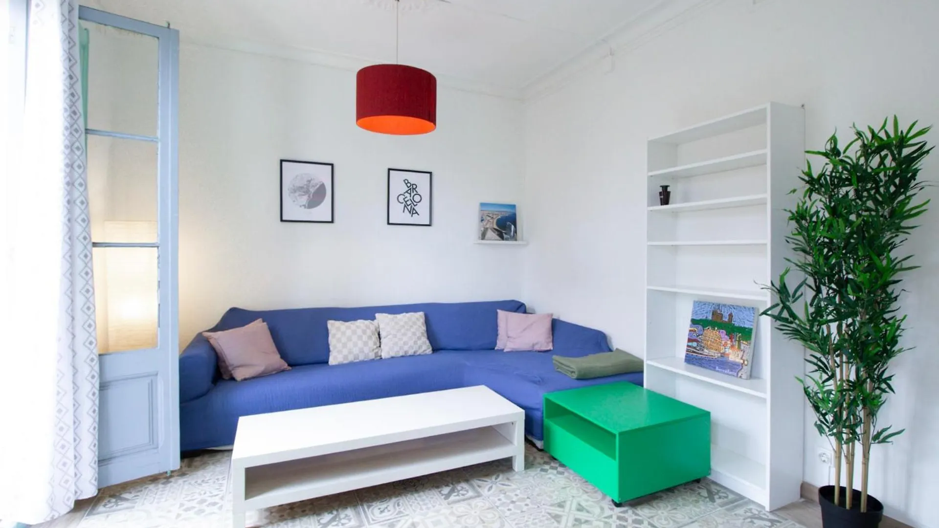 Marina Sagrada Familia Apartment Barcelona 0*,  Spain