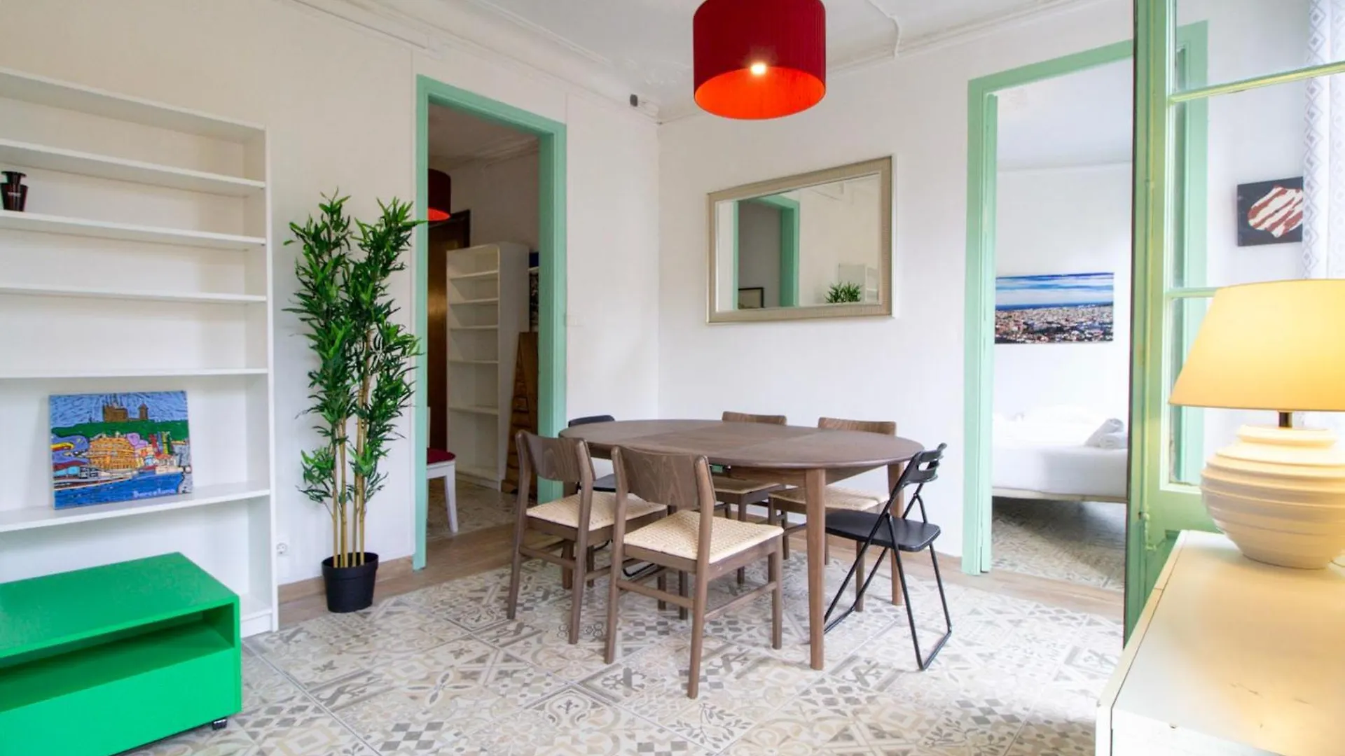 Marina Sagrada Familia Apartment Barcelona